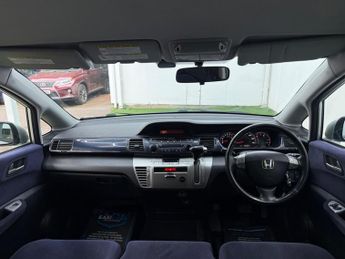 Honda FR-V 1.8 i-VTEC ES 5dr