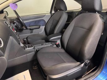 Ford Focus 1.6 Zetec Climate 3dr