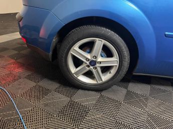 Ford Focus 1.6 Zetec Climate 3dr