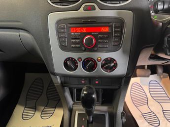 Ford Focus 1.6 Zetec Climate 3dr