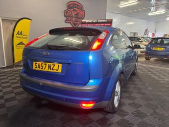 Ford Focus 1.6 Zetec Climate 3dr