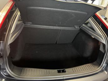 Ford Focus 1.6 Sport 5dr