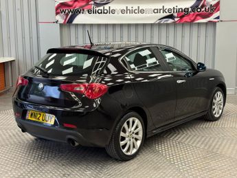 Alfa Romeo Giulietta 2.0 JTDM-2 Veloce Euro 5 (s/s) 5dr