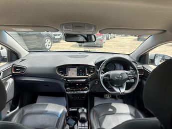 Hyundai IONIQ 28kWh Premium SE Auto 5dr