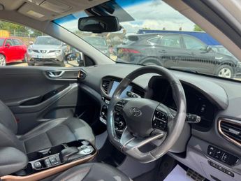 Hyundai IONIQ 28kWh Premium SE Auto 5dr