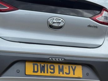 Hyundai IONIQ 28kWh Premium SE Auto 5dr