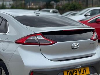 Hyundai IONIQ 28kWh Premium SE Auto 5dr