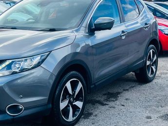 Nissan Qashqai 1.2 DIG-T N-Connecta XTRON 2WD Euro 6 (s/s) 5dr