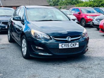 Vauxhall Astra 1.6i Design Auto Euro 6 5dr