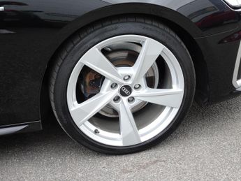 Audi A4 2.0 TDI 35 S line S Tronic Euro 6 (s/s) 4dr