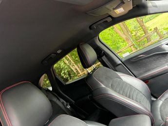 Ford Kuga 2.5 EcoBoost Duratec 14.4kWh ST-Line CVT Euro 6 (s/s) 5dr