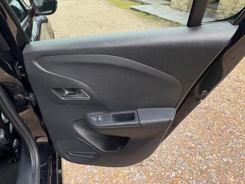Vauxhall Corsa Electric 50kWh SRi Nav Premium Auto 5dr (7.4Kw Charger)