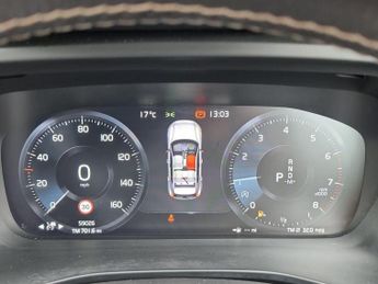 Volvo XC40 1.5 T3 R-Design Auto Euro 6 (s/s) 5dr