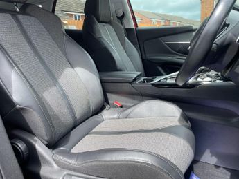 Peugeot 3008 1.2 PureTech GPF Allure SUV 5dr Petrol EAT Euro 6 (s/s) (130 ps)
