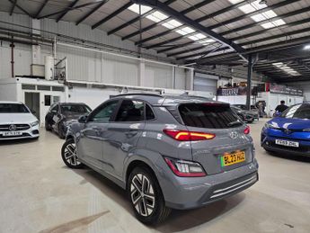 Hyundai KONA 64kWh Premium Auto 5dr (10.5kW Charger)