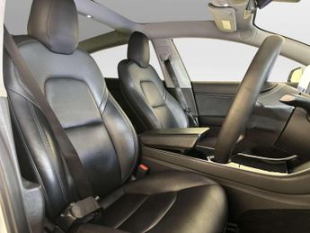Tesla Model 3 (Dual Motor) Performance Saloon 4dr Electric Auto 4WDE (Performa