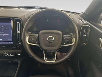 Volvo XC40 Recharge 69kWh Core SUV 5dr Electric Auto (231 ps)