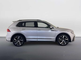 Volkswagen Tiguan 1.5 TSI R-Line SUV 5dr Petrol DSG Euro 6 (s/s) (150 ps)