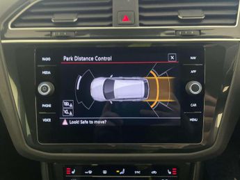 Volkswagen Tiguan 1.5 TSI R-Line SUV 5dr Petrol DSG Euro 6 (s/s) (150 ps)