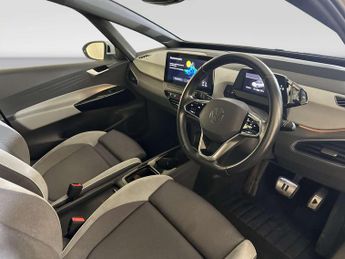 Volkswagen ID.3 Pro S 77kWh Tour Hatchback 5dr Electric Auto (204 ps)