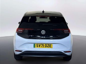 Volkswagen ID.3 Pro S 77kWh Tour Hatchback 5dr Electric Auto (204 ps)