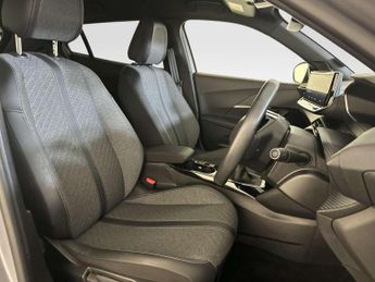 Peugeot 2008 1.2 PureTech Allure SUV 5dr Petrol Manual Euro 6 (s/s) (130 ps)