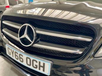 Mercedes-Benz GLA 2.1 GLA220d AMG Line (Premium) 7G-DCT 4MATIC Euro 6 (s/s) 5dr