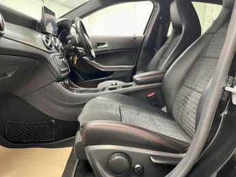 Mercedes-Benz GLA 2.1 GLA220d AMG Line (Premium) 7G-DCT 4MATIC Euro 6 (s/s) 5dr