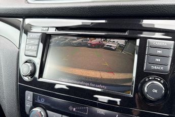 Nissan Qashqai 1.3 DIG-T (160ps) Acenta Premium