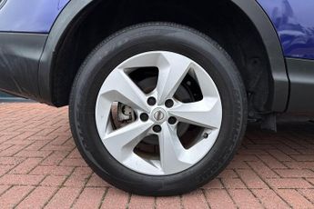 Nissan Qashqai 1.3 DIG-T (160ps) Acenta Premium