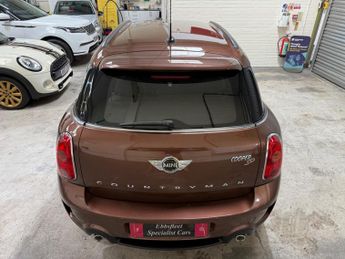 MINI Countryman 2.0 Cooper SD SUV 5dr Diesel Auto Euro 5 (143 ps)