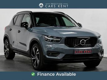 Volvo XC40 R-Design Pro B4 (197 hp) Auto