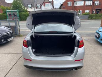 Kia Optima 1.7 CRDi 2 Auto Euro 5 4dr