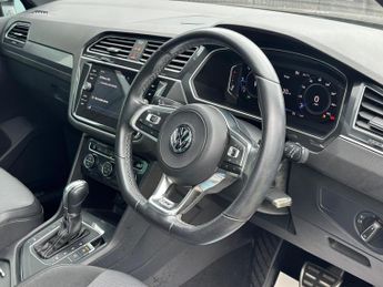 Volkswagen Tiguan 2.0 TDI R-Line DSG Euro 6 (s/s) 5dr