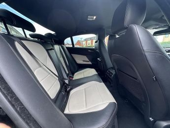 Jaguar XE 2.0d R-Sport Euro 6 (s/s) 4dr