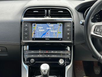 Jaguar XE 2.0d R-Sport Euro 6 (s/s) 4dr