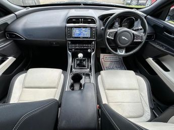 Jaguar XE 2.0d R-Sport Euro 6 (s/s) 4dr