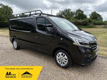 Renault Trafic 2.0 dCi ENERGY 30 Sport LWB Standard Roof Euro 6 (s/s) 5dr