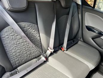 Vauxhall Corsa 1.4i SE Auto Euro 6 5dr