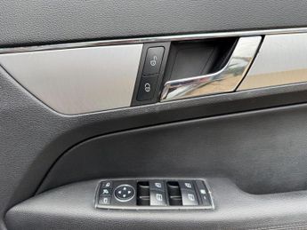 Mercedes-Benz E Class 2.1 E250 CDI BlueEfficiency Sport Cabriolet G-Tronic+ Euro 5 (s/