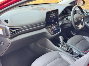 Hyundai IONIQ 1.6 h-GDi Premium SE DCT Euro 6 (s/s) 5dr