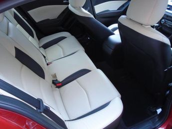 Mazda Mazda3 2.2 SKYACTIV-D Sport Nav Fastback Euro 6 (s/s) 4dr
