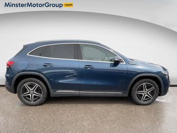 Mercedes-Benz Eqa 300 AMG LINE 4MATIC