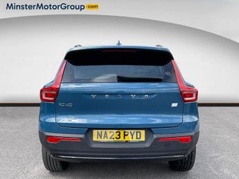 Volvo Xc40 + T4 RECHARGE AUTO