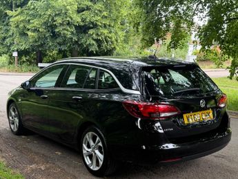 Vauxhall Astra 1.4i Turbo SRi Nav Sports Tourer CVT Euro 6 (s/s) 5dr