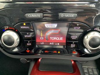 Nissan Juke Hatchback 1.6 Tekna 5dr Xtronic