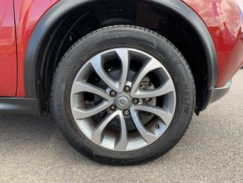 Nissan Juke Hatchback 1.6 Tekna 5dr Xtronic