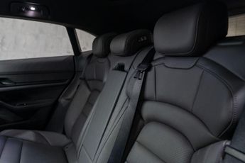 Porsche Taycan Performance Plus 93.4kWh 4S Cross Turismo Auto 4WD 5dr (11kW Cha