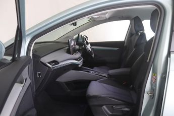 Skoda Enyaq iV 62kWh 60 Nav Loft Auto 5dr