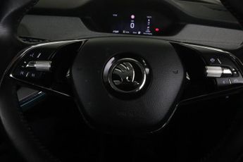 Skoda Enyaq iV 62kWh 60 Nav Loft Auto 5dr
